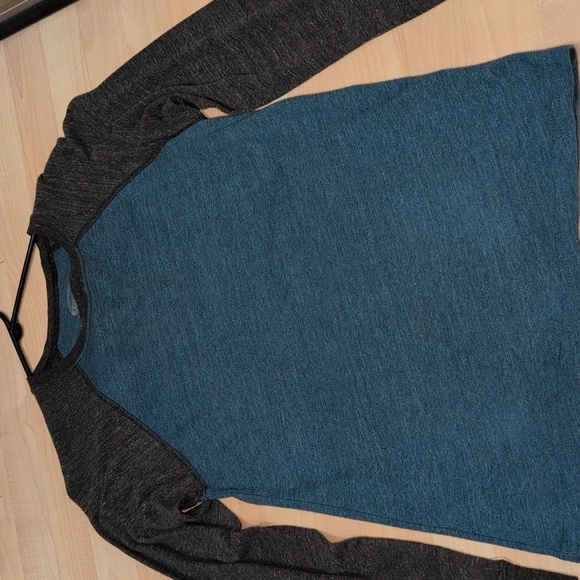 Fossil Raglan Jersey Shirt - Picture 1 of 3